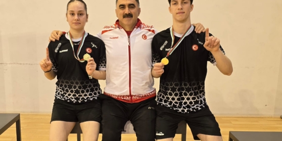 Erzincanlı Milli Badmintonculardan Avrupa’da Madalya Yağmuru
