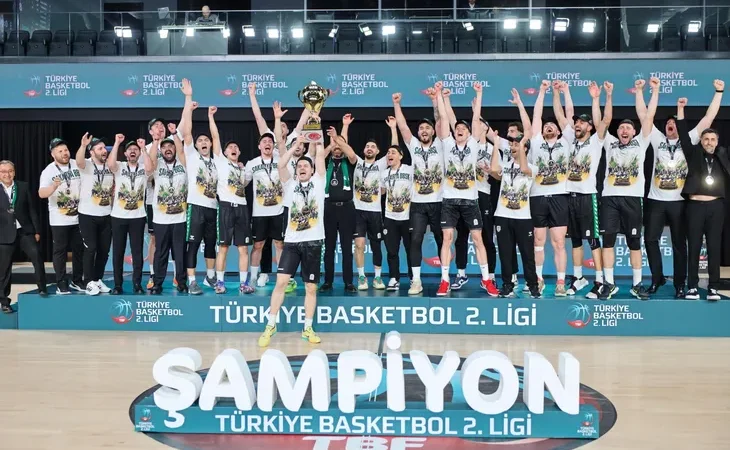 sampiyon-buyuksehir-basketbol-1777788696-337_large