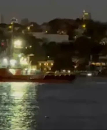 yenikoy-aciklarinda-karaya-oturan-kappa-kurtarildi-1777356919-623_large